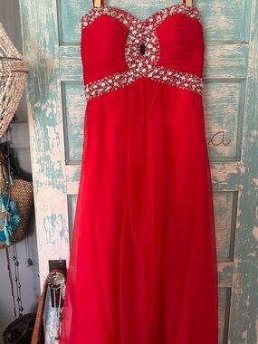 Strapless Red Beaded Evening Gown bridesmaid wedding prom formal black tie ready